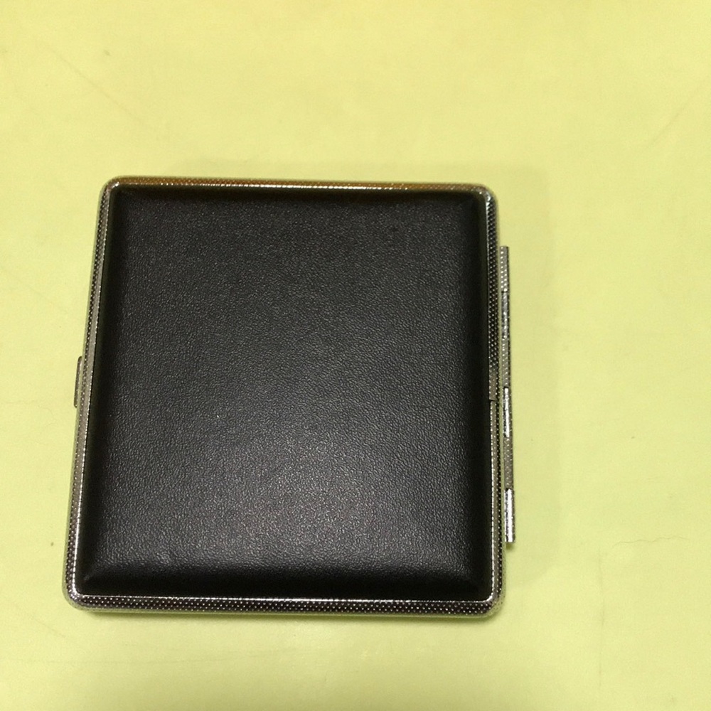 NWOT - Cigar / Cigarette case - Picture 3 of 7